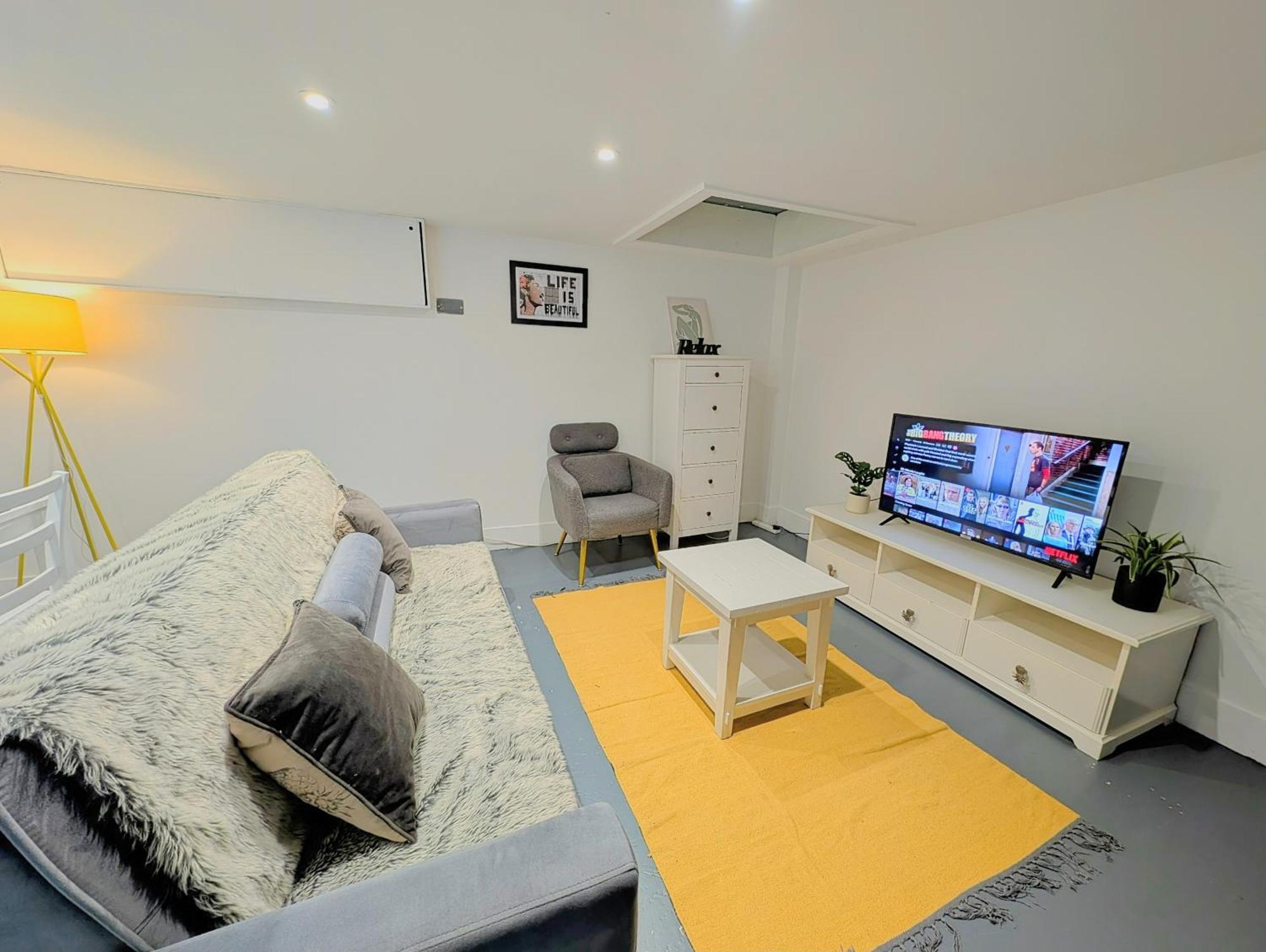 Beautiful 2bed In Brixton Appartamento *
